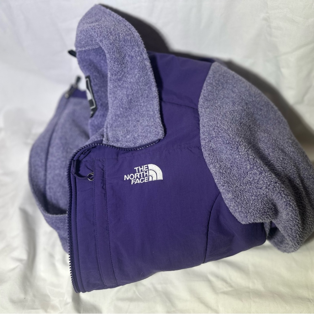 The North Face Purple Ski & Snow Jacket - Picture 2 of 5